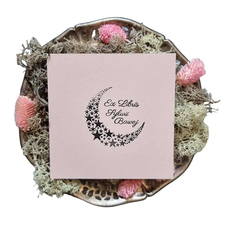 Pieczątka Ex Libris wzór Gwiazdy - oznacz swoje książki magią kosmicznych historii.