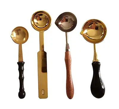 łyżeczki do roztapiania laku dostępne w sklepie stemplownia