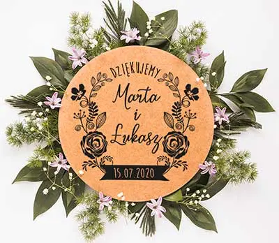Pieczątka do ozdabiania zaproszeń ślubnych i pozostałej papeterii ślubnej z imionami pary młodej, datą ślubu i napisem dziękujemy
