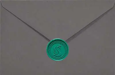 Petrol Green lak do pieczęci na szarej kopercie - styl i elegancja w jednym