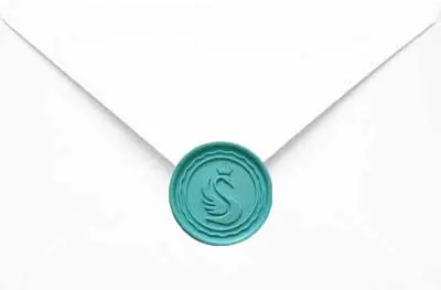 Lak do pieczęci Tiffany na białej kopercie - elegancja w prostocie.</p>
<p>