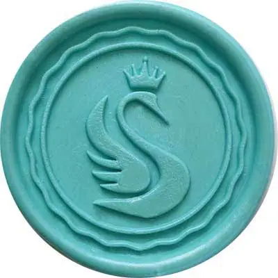 Dodaj niepowtarzalny niebieski odcień do swoich pieczęci dzięki naszemu lakowi do pieczęci w kolorze Tiffany.