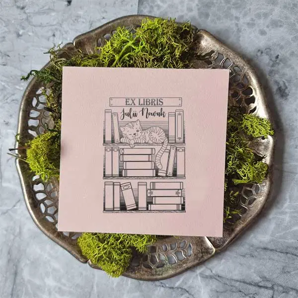 Ex-libris-Biblioteczka-Mruczka-Stemplownia