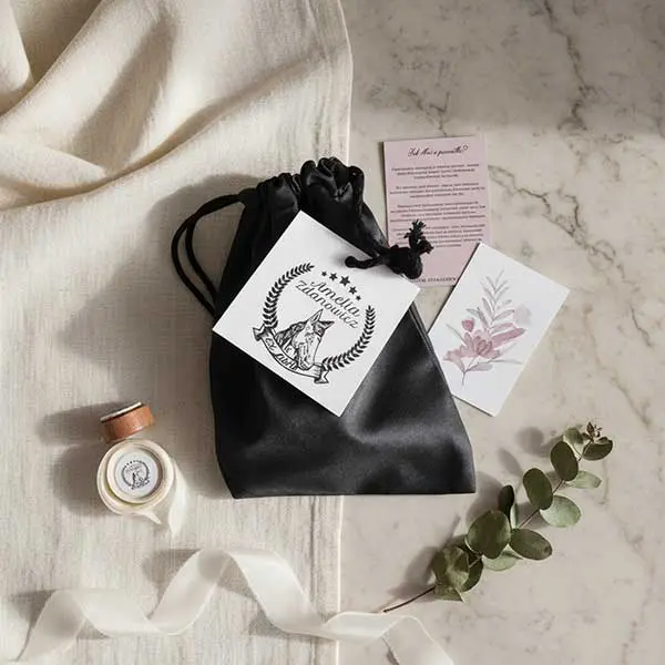 rytykalny-jesienny-ślub-stół