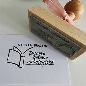 pieczątka firmowa z logo wykonana przez stemplownia dla Izabella Frączyk